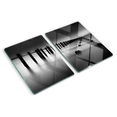 Glass chopping board The pier in black and white