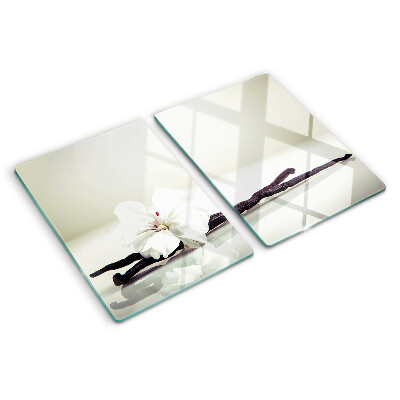 Glass chopping board A flower on a branch