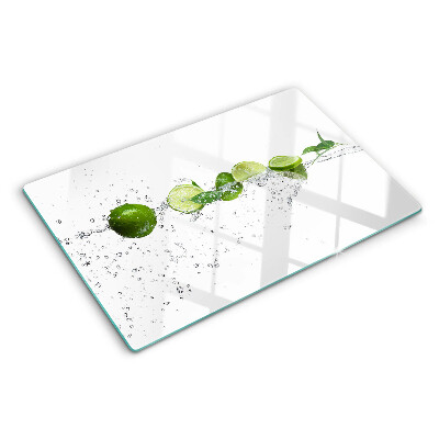 Chopping board Lemons in water