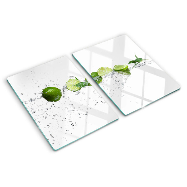 Chopping board Lemons in water
