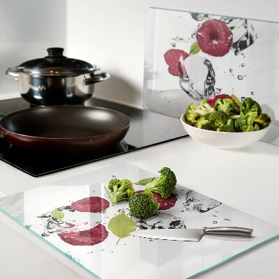 Glass cutting board Strawberries with ice