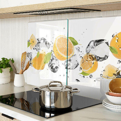 Cutting board Lemons with ice
