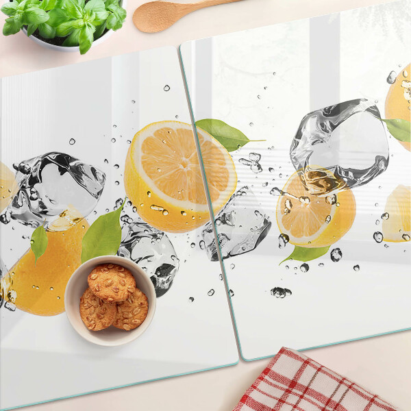 Cutting board Lemons with ice