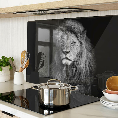 Glass kitchen board Lion in black and white
