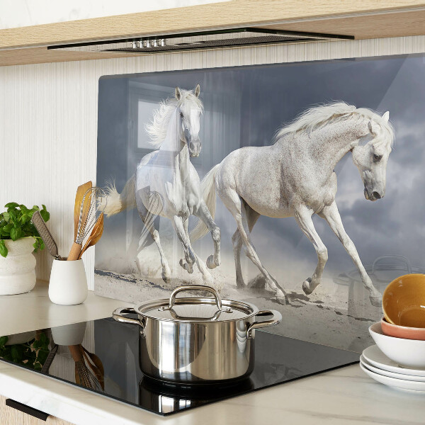 Chopping board White horses on the run