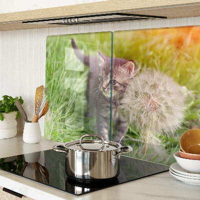 Chopping board glass Cat on the grass