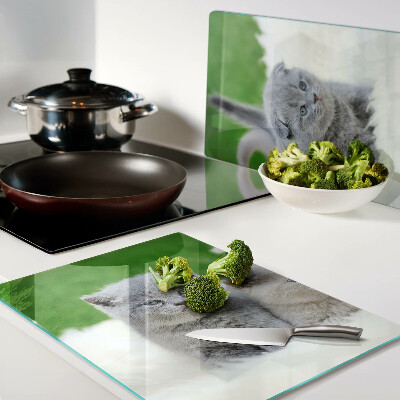 Glass cutting board Kittens on a green background