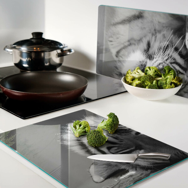 Cutting board Tiger in black and white