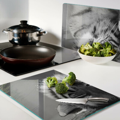 Cutting board Tiger in black and white