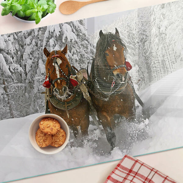 Chopping board glass Draft horses in the snow
