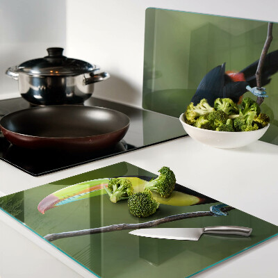 Cutting board Toucan on a branch