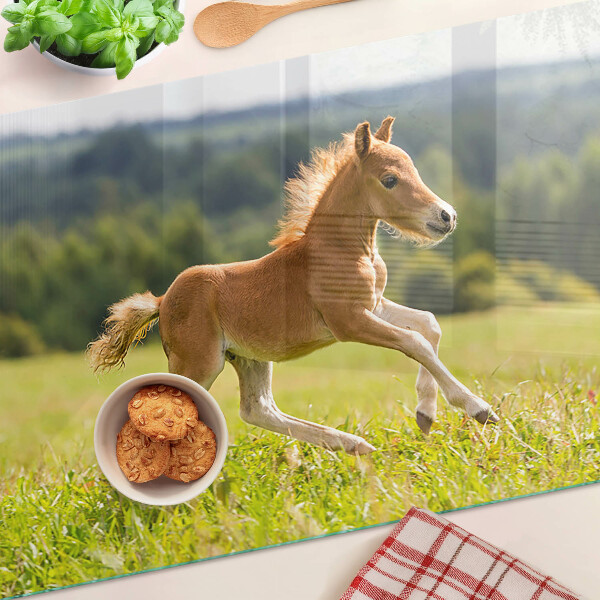 Glass cutting board Foal in the meadow