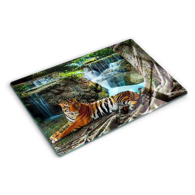 Glass kitchen board Tiger in its natural habitat