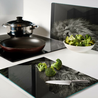 Cutting board Lion in black and white