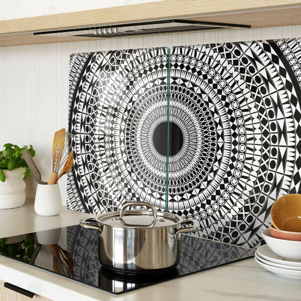 Chopping board Mandala in shades of black and white