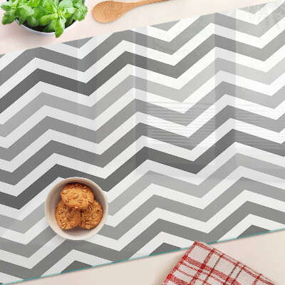 Chopping board Zigzags in shades of gray