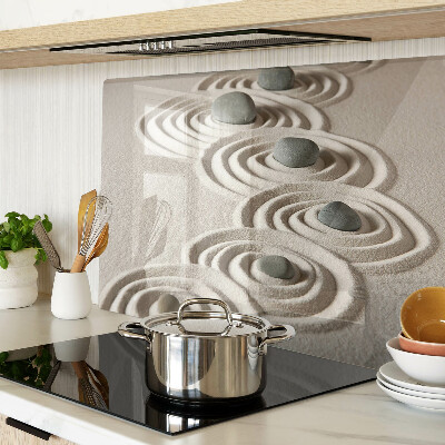 Glass cutting board Wavy patterns in the sand