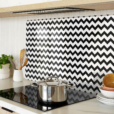 Chopping board Zigzags in black and white