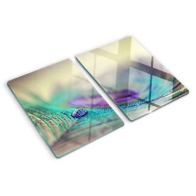 Glass cutting board A drop on a leaf