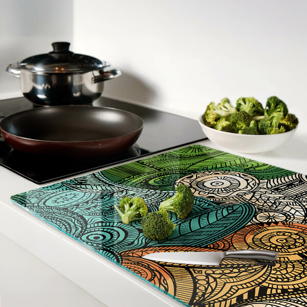 Chopping board Mandala motif with colorful patterns