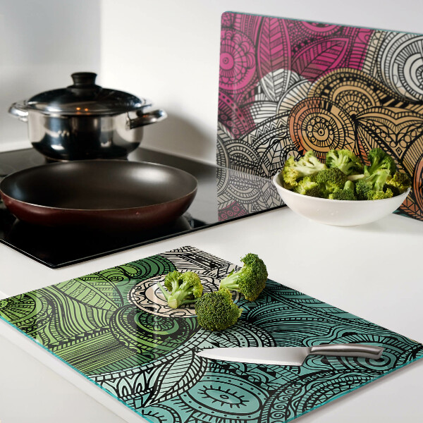 Chopping board Mandala motif with colorful patterns