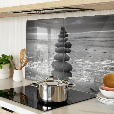 Glass cutting board Beach stones in black and white