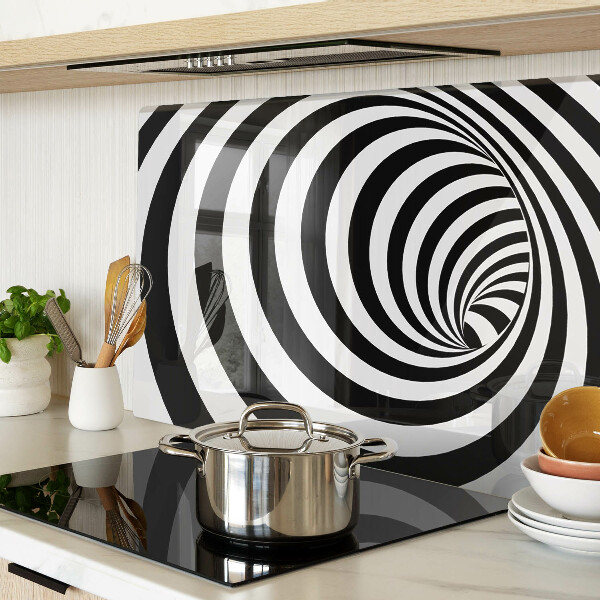 Chopping board Spiral motif in black and white