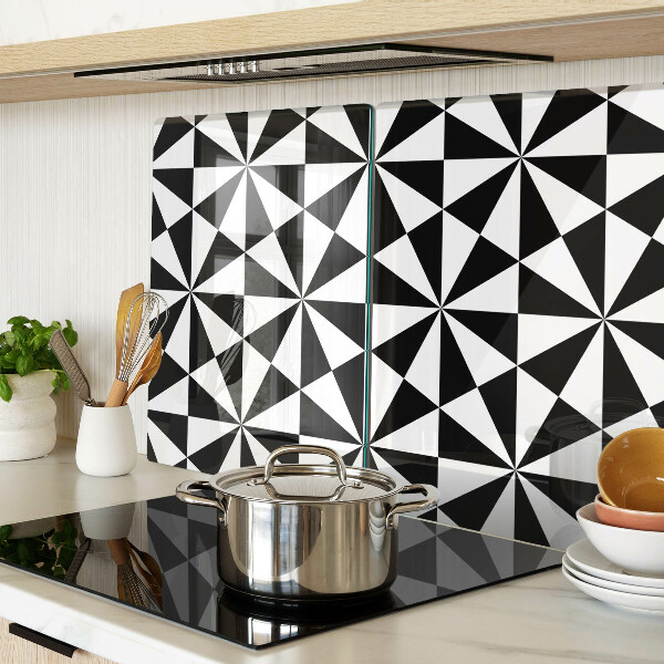 Glass kitchen board Geometric triangles in black and white