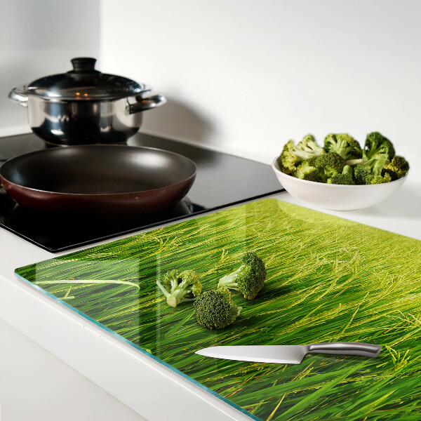 Chopping board Green field of grass