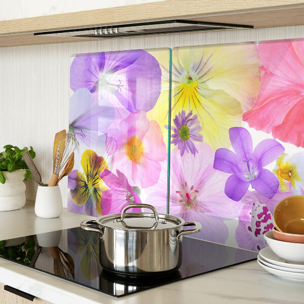 Chopping board glass Flowers in pastel colors