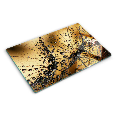 Glass cutting board Water drops on the leaves