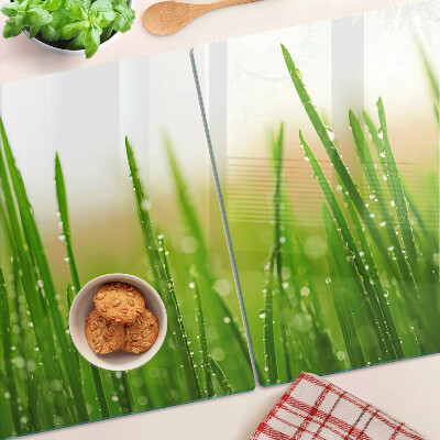 Chopping board Grass with water drops
