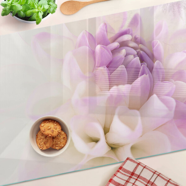 Glass cutting board A floral arrangement in shades of purple