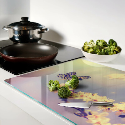 Chopping board Butterfly motif on a flower background