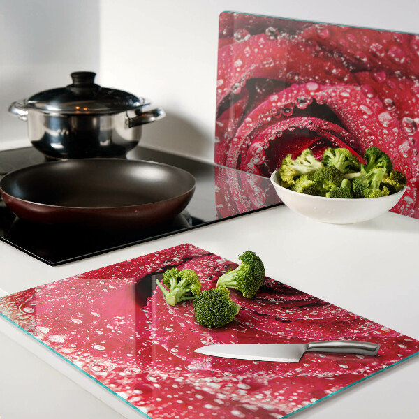 Chopping board Red rose with water drops