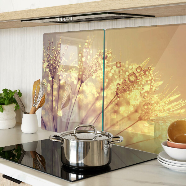 Chopping board Flowers with water drops