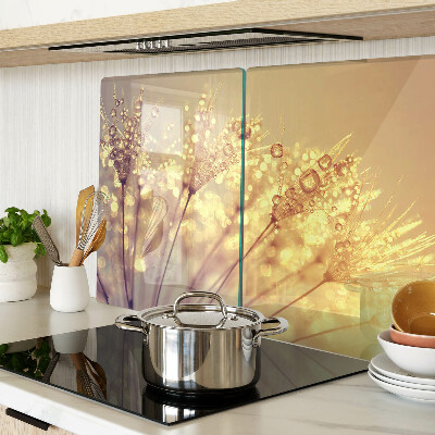 Chopping board Flowers with water drops