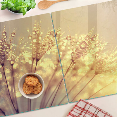 Chopping board Flowers with water drops