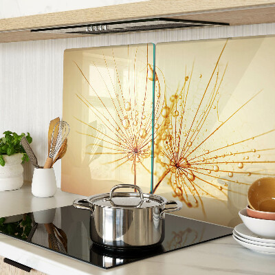 Chopping board Flowers with water drops