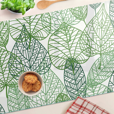 Chopping board glass Leaves in different shades of green