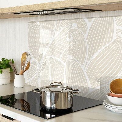 Cutting board Leaves in a delicate pattern