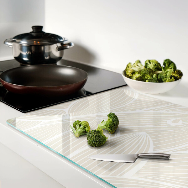 Cutting board Leaves in a delicate pattern