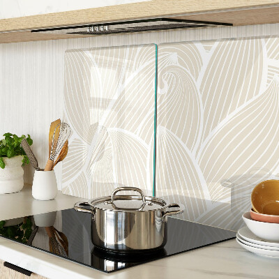 Cutting board Leaves in a delicate pattern
