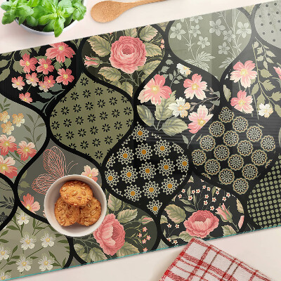 Chopping board Floral patchwork with geometric patterns