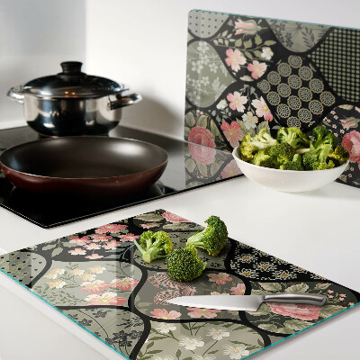 Chopping board Floral patchwork with geometric patterns