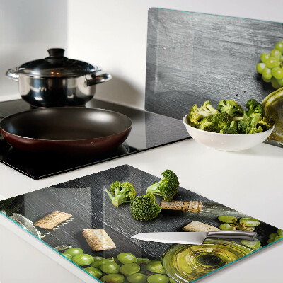 Chopping board Wine and grapes
