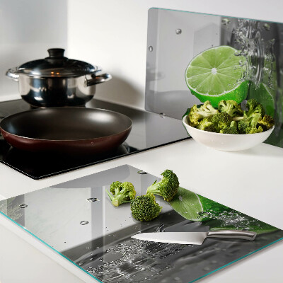 Glass cutting board Lemons in water