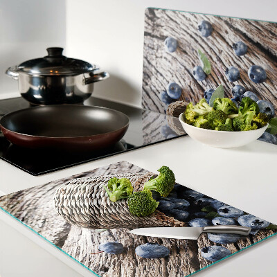 Glass chopping board Berries in a basket
