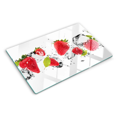 Chopping board glass Strawberries with ice