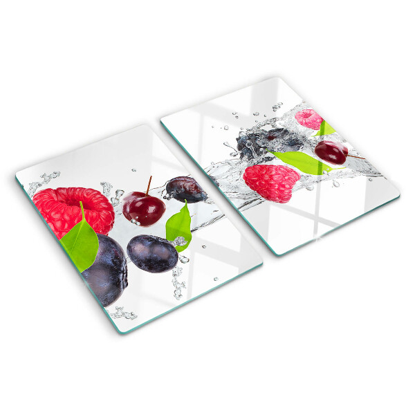 Glass chopping board Fruit in water